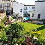 Sant March Hotel *
