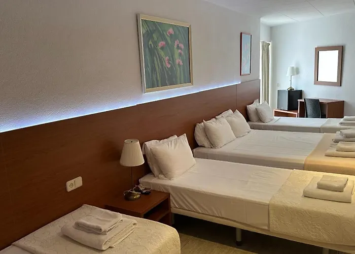 酒店 Sant March 滨海托萨