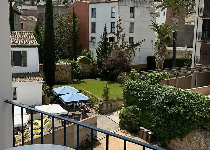 Sant March 滨海托萨