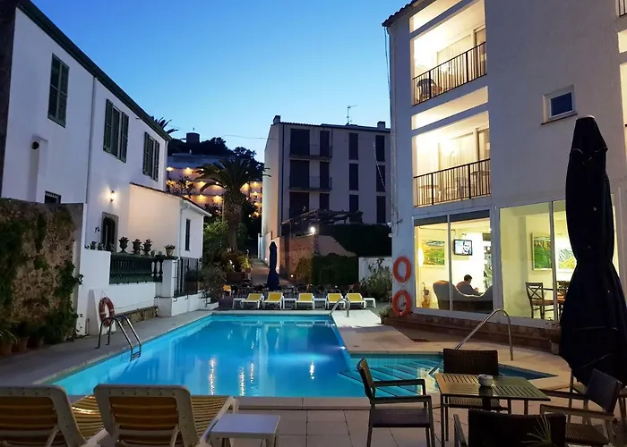 Sant March 滨海托萨